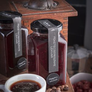 Feketecseresznye lekvár kávéval & meggyel 312 ml